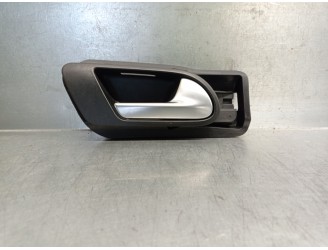 Replacement front right interior door handle for Volkswagen Tiguan (5N2) 2.0 TDI OEM IAM reference 5N0837197 5 DOORS