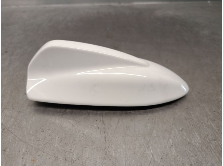 Recambio de antena para volvo v40 hatchback (525) d3 referencia OEM IAM 31667592 