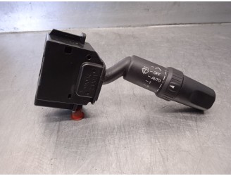 Recambio de mando limpia para mazda 3 berlina (bk) 1.6 crdt active referencia OEM IAM 17D682  