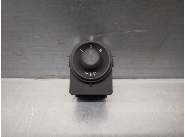 Recambio de mando retrovisor para opel astra j gti sedan referencia OEM IAM 13345014  