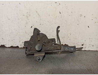 Recambio de cerradura capot para ssangyong kyron 2.0 referencia OEM IAM 7114009000 5 PUERTAS