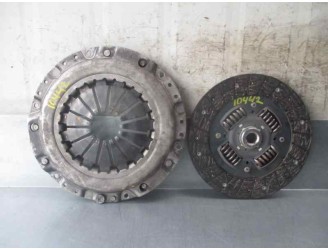 Recambio de kit embrague para chevrolet evanda 2.0 cat referencia OEM IAM 323045960 123028360 LUK