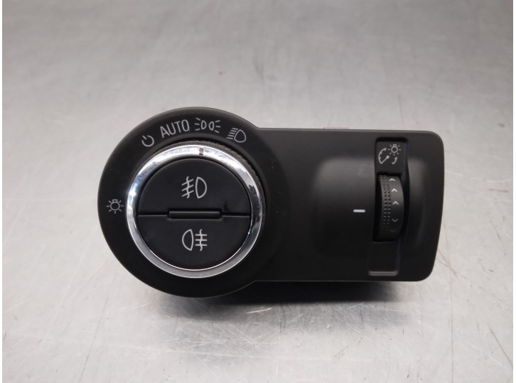 Recambio de mando luces salpicadero para opel astra j gti sedan referencia OEM IAM 13268707 