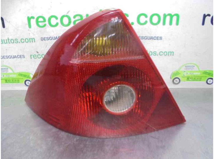 Replacement rear left tail light for Ford Mondeo III Sedan (B4Y) 1.8 16V OEM IAM reference 1S7113405A 
