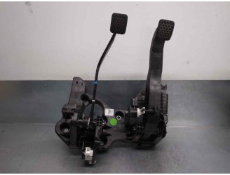 Recambio de juego pedales para opel karl 1.0 12v referencia OEM IAM 42388890 