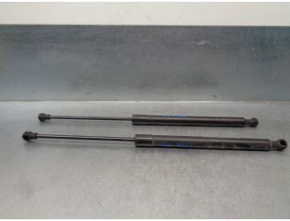 Recambio de amortiguadores maletero / porton para peugeot 208 1.2 12v e-vti referencia OEM IAM 