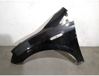 Recambio de aleta delantera izquierda para ssangyong actyon 2.0 td cat referencia OEM IAM 5624662  