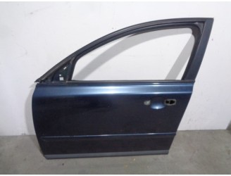 Recambio de puerta delantera izquierda para volvo v50 familiar 2.0 diesel cat referencia OEM IAM 31335440 AZUL 5 PUERTAS