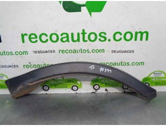 Recambio de aletin trasero izquierdo para land rover range rover sport 4.4 v8 cat referencia OEM IAM 