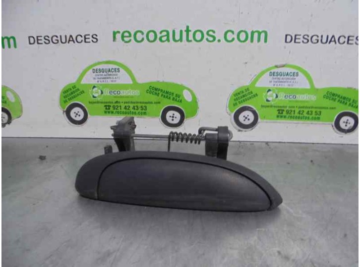 Recambio de maneta exterior delantera derecha para dacia logan 1.4 cat referencia OEM IAM 7700433076  