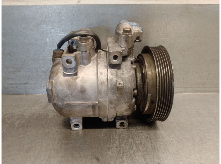 Recambio de compresor aire acondicionado para ssangyong actyon 2.0 td cat referencia OEM IAM 6648300011 6648300011 VALEO