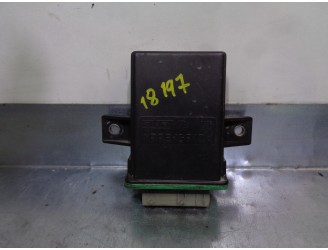 Recambio de rele ventiladores motor para peugeot expert kasten standard 1.9 diesel referencia OEM IAM 9631577780  BITRÓN