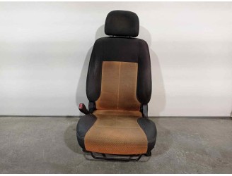 Recambio de asiento delantero izquierdo para kia picanto 1.1 cat referencia OEM IAM 4668194 TELA NEGRA Y NARANJA 5 PUERTAS