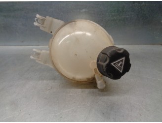 Replacement expansion tank for Peugeot 208 1.2 12v e-VTi OEM IAM reference 