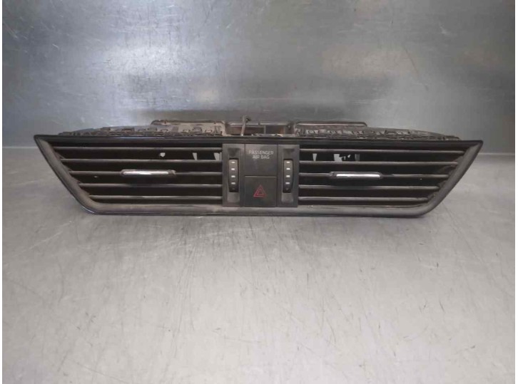 Recambio de aireador para skoda superb (3v3) active referencia OEM IAM 3V0820951E  