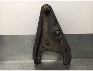 Recambio de brazo suspension inferior delantero derecho para dacia sandero ii 1.0 12v cat referencia OEM IAM 545001064R 