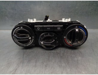 Recambio de mando calefaccion / aire acondicionado para peugeot 208 1.2 12v e-vti referencia OEM IAM 9819611577  