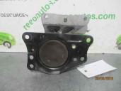 Replacement of engine mount for SEAT Ibiza (6L1) 1.9 TDI OEM IAM reference 6Q0199262 