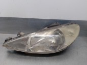 Recambio de faro izquierdo para peugeot 206 berlina 1.9 diesel referencia OEM IAM 89002769  3 PUERTAS