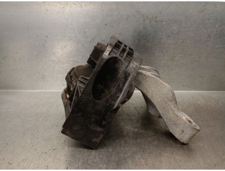 Recambio de soporte motor derecho para peugeot 2008 ii (ud_, us_, uy_, uj_, ur_, uc_) 1.2 puretech 100 referencia OEM IAM 982432