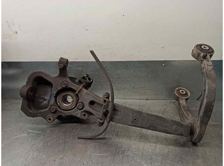 Recambio de mangueta delantera izquierda para cadillac srx v6 elegance referencia OEM IAM 18063938 CESTA 11B