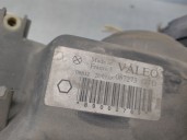 Recambio de faro izquierdo para peugeot 206 berlina 1.9 diesel referencia OEM IAM 89002769  3 PUERTAS