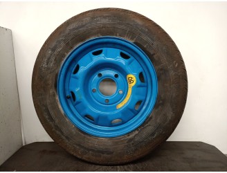 Recambio de neumatico repuesto para ssangyong actyon 2.0 td cat referencia OEM IAM 4173031710 T17590R16120M KUMHO