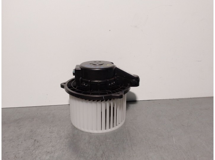 Recambio de motor calefaccion para hyundai bayon (bc3) 1.0 t-gdi referencia OEM IAM 97113F9000 97100Q0900 