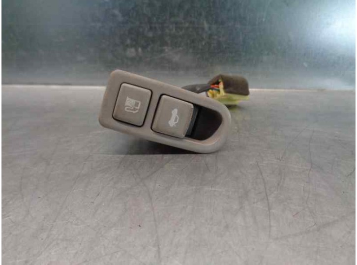 Recambio de mando para hyundai sonata (nf) 2.0 crdi cat referencia OEM IAM 935553X000  