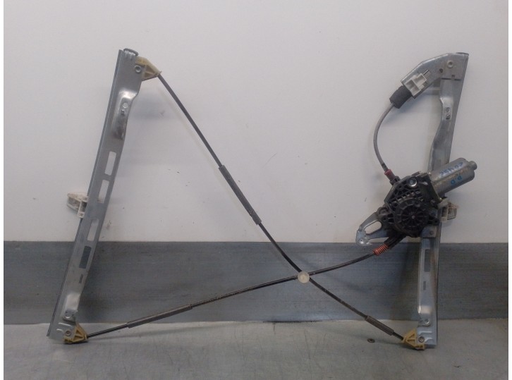 Recambio de elevalunas delantero derecho para peugeot 206 berlina 1.9 diesel referencia OEM IAM 9222F7 2 PINES 3 PUERTAS