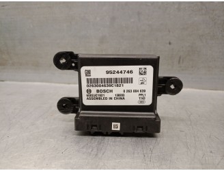 Recambio de modulo electronico para chevrolet cruze (j300) 1.6 referencia OEM IAM 95244746  0263004639C BOSCH