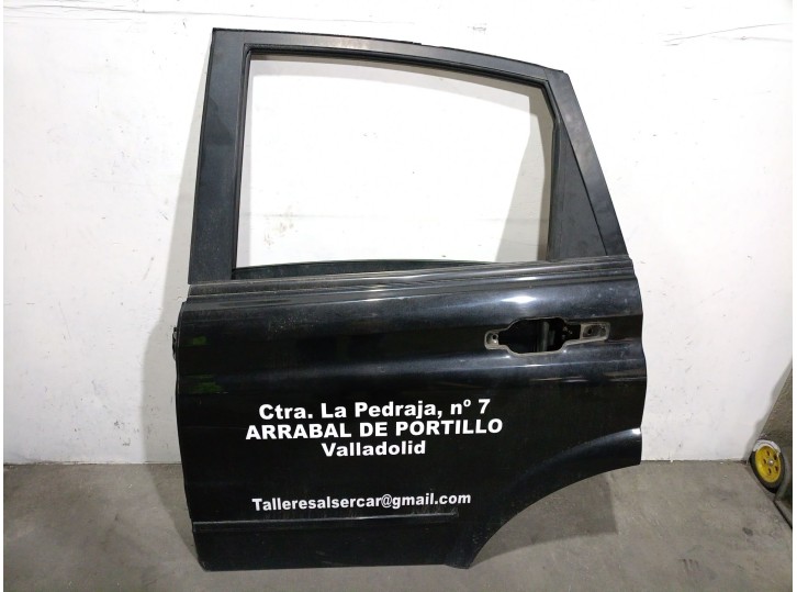 Recambio de puerta trasera izquierda para ssangyong actyon 2.0 td cat referencia OEM IAM 5624764  