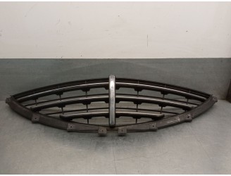 Recambio de rejilla delantera para ssangyong actyon 2.0 td cat referencia OEM IAM 7945131000 7945131000 