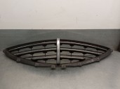 Recambio de rejilla delantera para ssangyong actyon 2.0 td cat referencia OEM IAM 7945131000 7945131000 