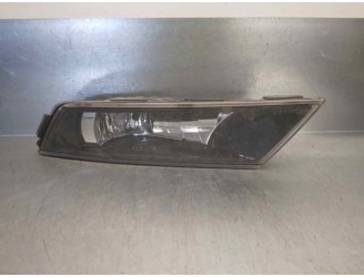 Recambio de faro antiniebla derecho para skoda superb (3v3) active referencia OEM IAM 3V0941700 01183602 HELLA