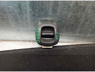 Recambio de mando elevalunas trasero derecho para toyota previa (r30) 2.0 turbodiesel cat referencia OEM IAM 8481052010B0 