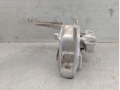 Replacement of right engine mount for Seat Leon ST (5F8) 1.4 TGI OEM IAM reference 5WA199262D 5WA199262D 