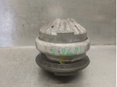 Replacement engine mount for Mercedes-Benz E-Class (W210) saloon diesel 3.0 turbodiesel cat OEM IAM reference 2022402817 202