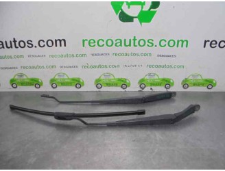 Recambio de brazo limpia delantero derecho para volvo xc90 2.5 20v turbo cat referencia OEM IAM 8620839 8693600 