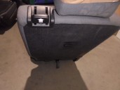 Recambio de asientos trasero izquierdo para land rover discovery v6 td edition 60 yrs referencia OEM IAM 4088375 TELA GRIS 5 PUE