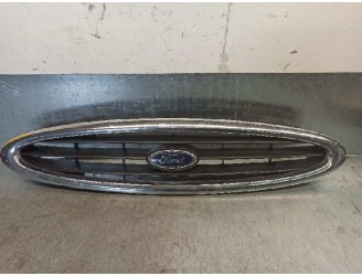 Recambio de rejilla delantera para ford mondeo berlina (gd) 1.8 16v cat referencia OEM IAM 96BG8200 