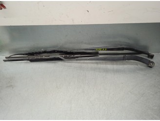 Recambio de brazo limpia delantero derecho para chevrolet epica 2.0 diesel cat referencia OEM IAM 96636497 96636500 