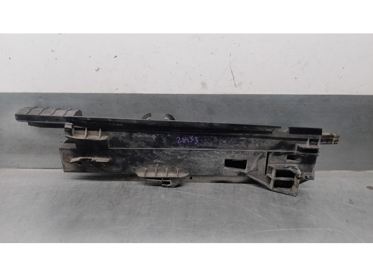 Replacement trim for BMW X5 (E70) 3.0 Turbodiesel CAT OEM IAM reference 7799762 R6969001 