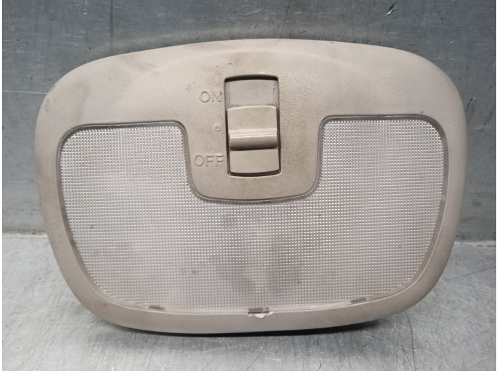 Replacement interior light for Chevrolet Epica 2.0 diesel CAT OEM IAM reference 96328039 