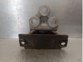 Replacement engine mount for Opel Corsa E 1.3 16v CDTi OEM IAM reference 468646740 468646740 