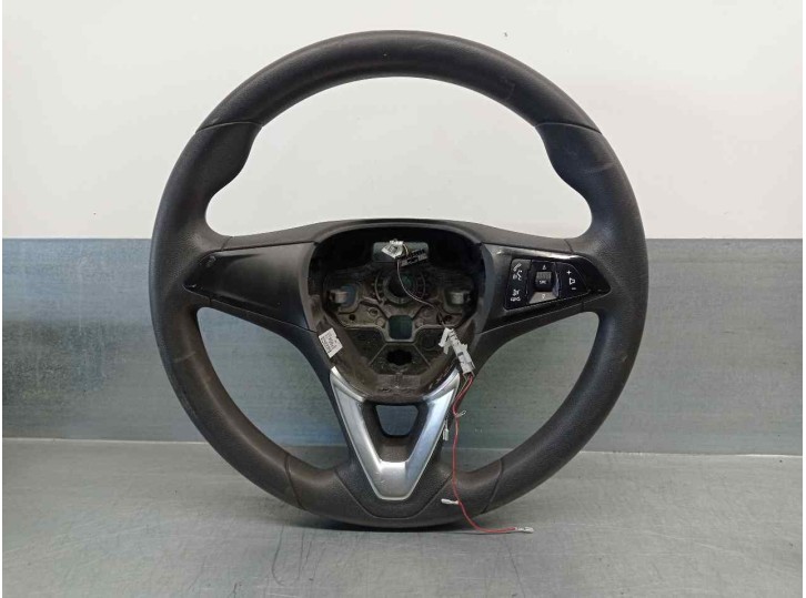 Recambio de volante para opel corsa e 1.3 16v cdti referencia OEM IAM 34152126D 