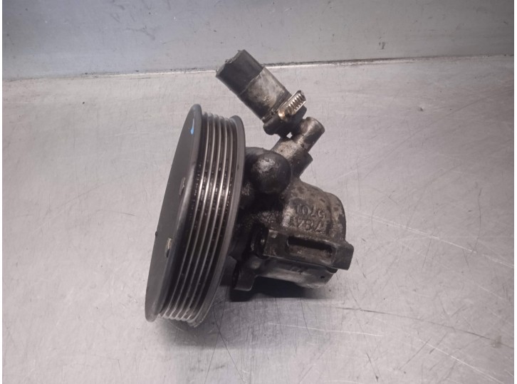 Recambio de bomba servodireccion para ford orion cl referencia OEM IAM 7849701 