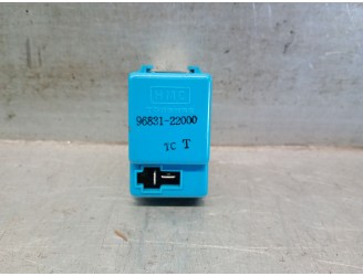 Recambio de rele para hyundai accent i (x-3) 1.3 i 12v referencia OEM IAM 9683122000 9683122000 