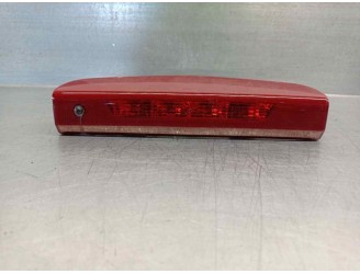 Recambio de luz central de freno para opel corsa e 1.3 16v cdti referencia OEM IAM 510511640  