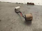 Recambio de motor tapa deposito combustible para kia carnival 2.9 crdi cat referencia OEM IAM 2889313  